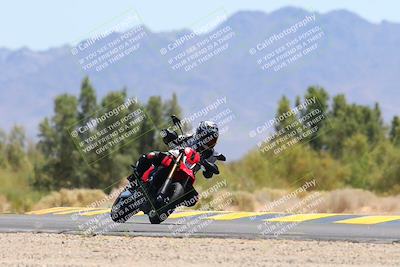 media/May-12-2024-SoCal Trackdays (Sun) [[ad755dc1f9]]/12-Turn 7 (1150am)/